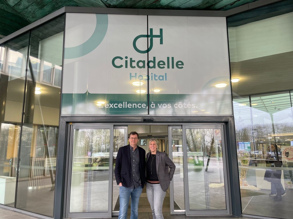 Communication publique hospitalière en Belgique : « nous avons réalisé une série de podcasts de témoignages de patients&nbsp;»